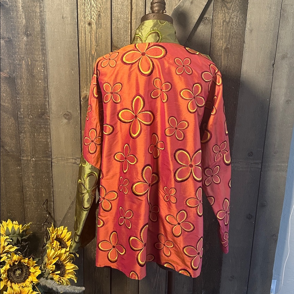 Vintage Peter Lai Oversized Artsy Silk Embroidered Floral Colorblock Button up - Picture 3 of 9
